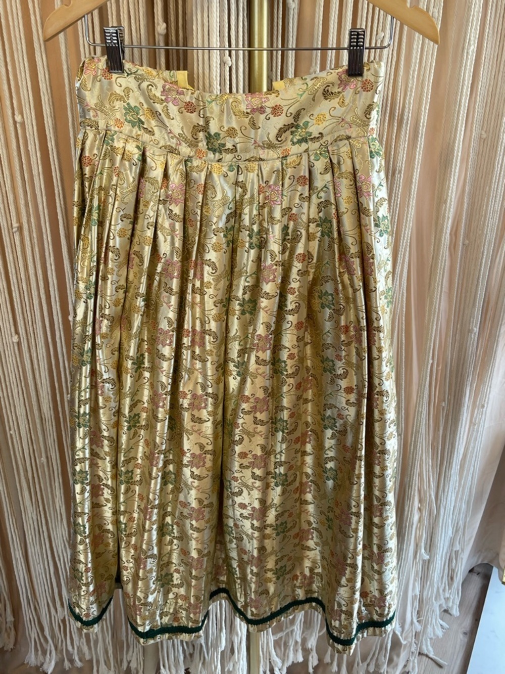 vintage brocade jacquard midi skirt floral pattern with metallic thread accents - Picture 6 of 16
